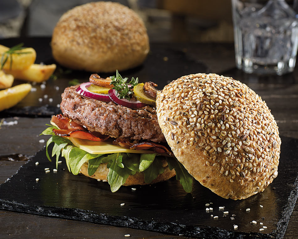 Hamburger aus KOMPLET Chia Brot und Brötchen 40
